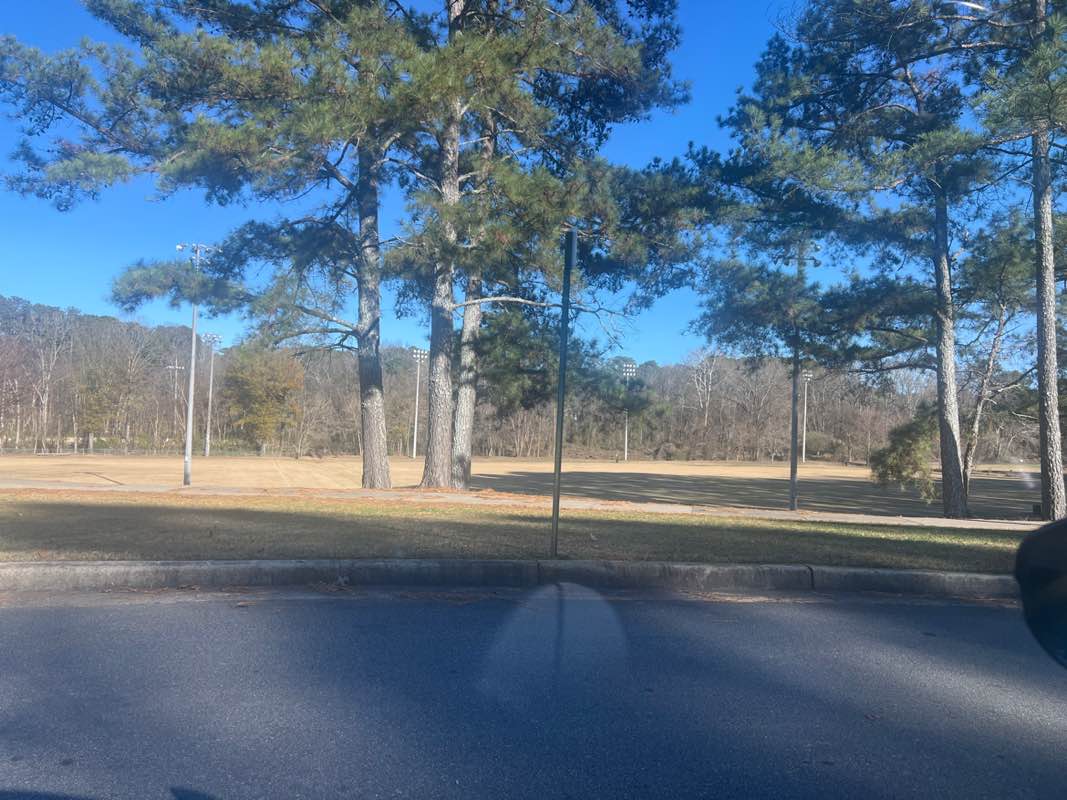 walking near me in Noonday Creek Park in autumn