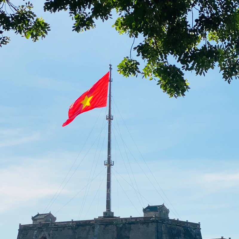 Tài