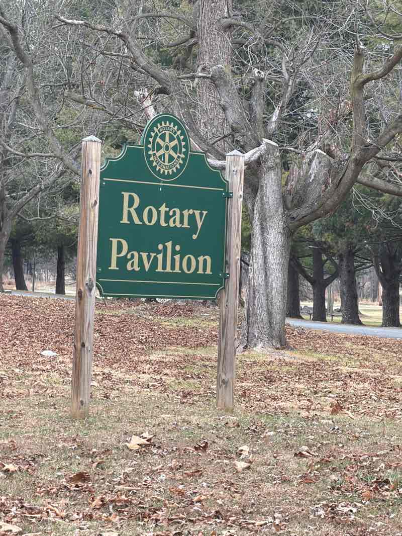 walking near me in Chet Monet Park in winter