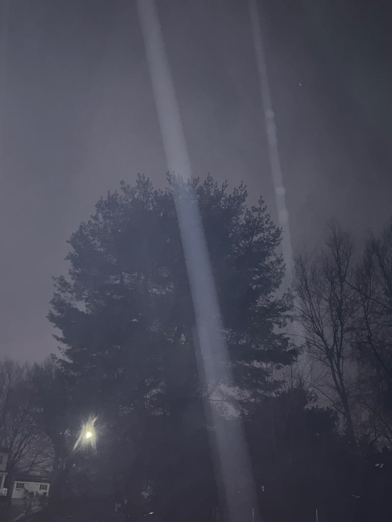 walking near me in Lewis Street Conservation Area in winter