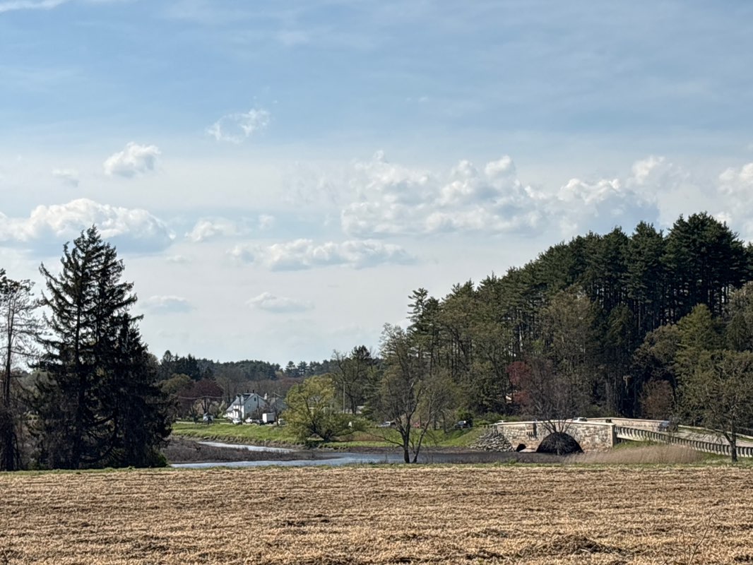 walking near me in Farrar Meadow Conservation Area in spring