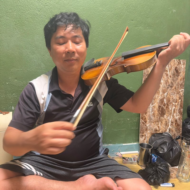 vịt con ham vui profile