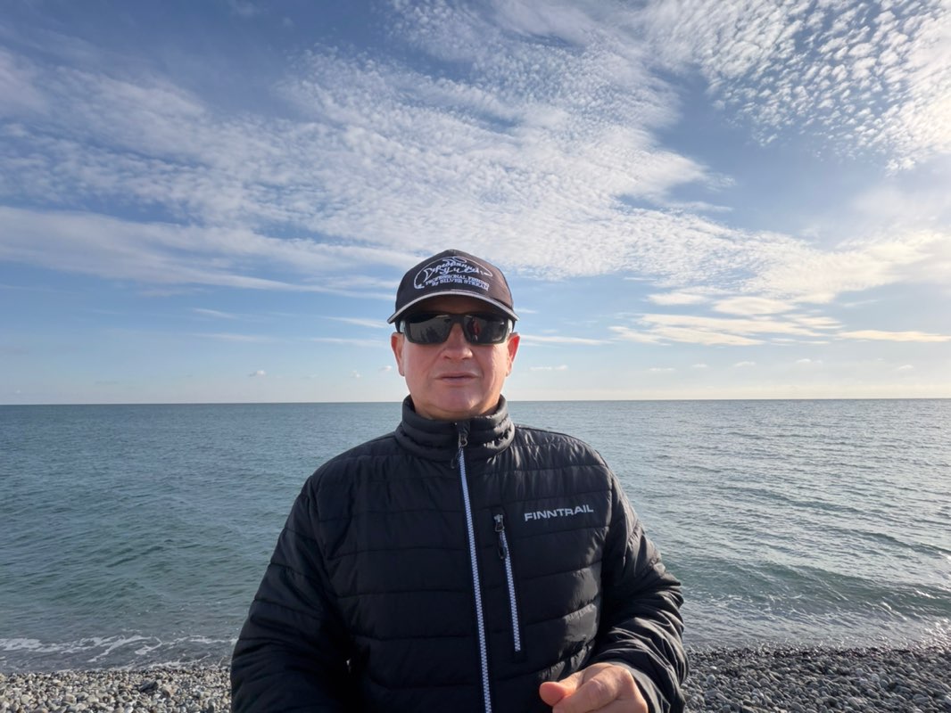 Александр В