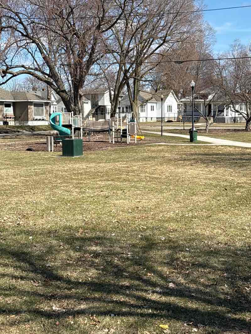 walking near me in Frank B Seymour Park in spring