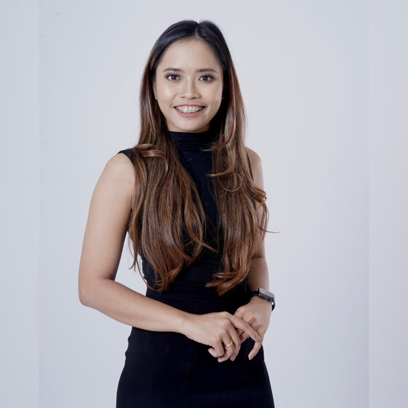 Angela Ajeng profile