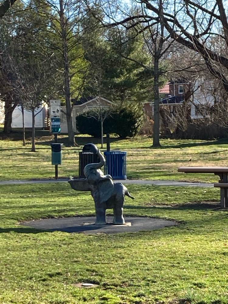 walking near me in Beverly Park in spring