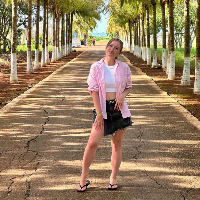 Полина profile