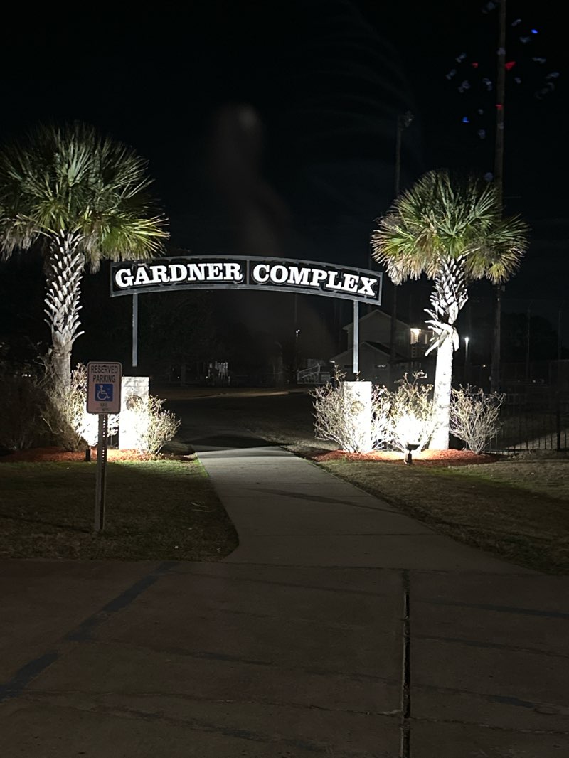 walking near me in Conway Recreation Complex in winter