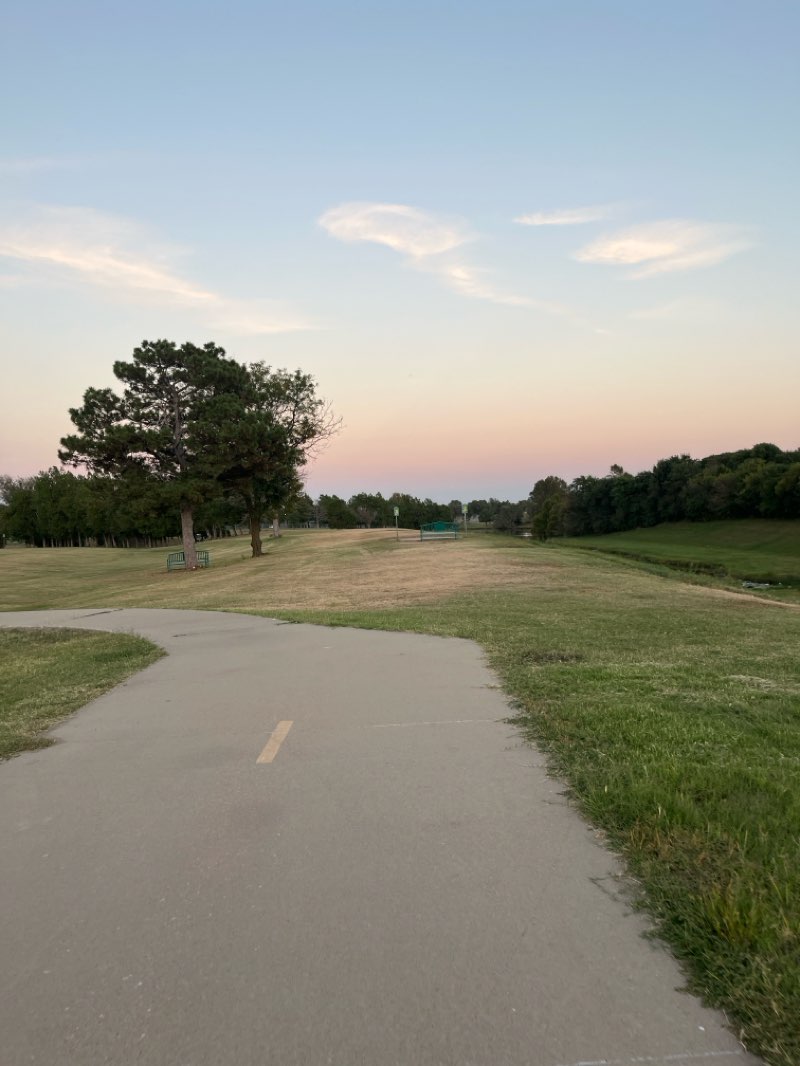 walking near me in Meadow Lake Park in autumn