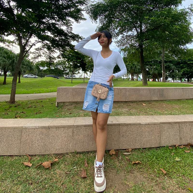 Aling Luzviminda De Ayala profile