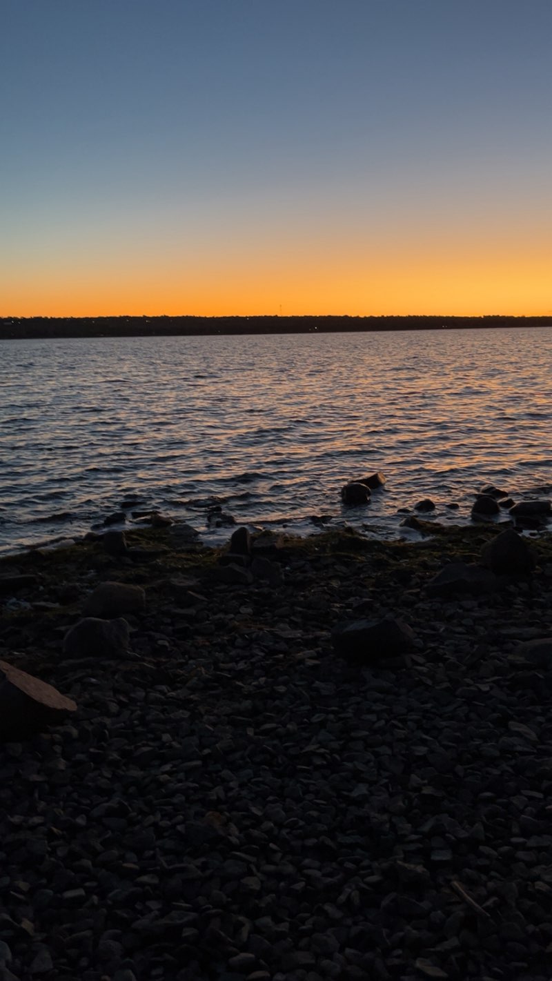 walking near me in Sheila McKee Memorial Park in autumn
