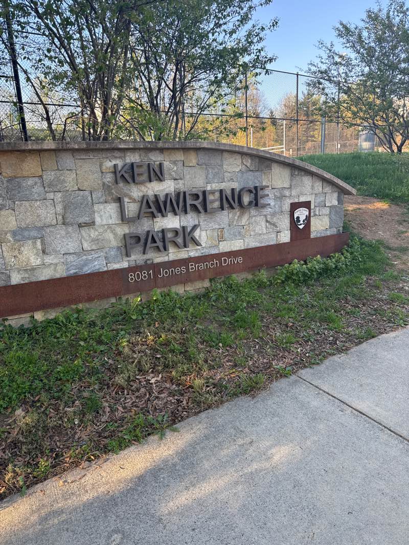 walking near me in Ken Lawrence Park in spring