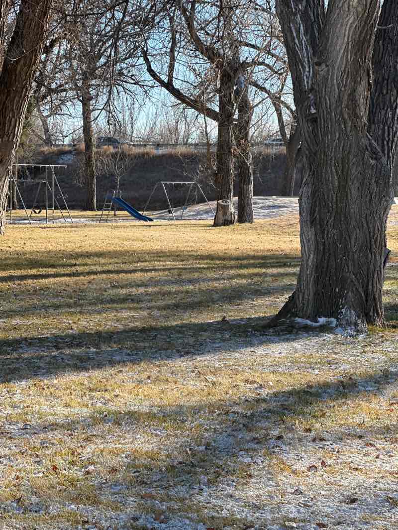 walking near me in Jaycee West Park in autumn
