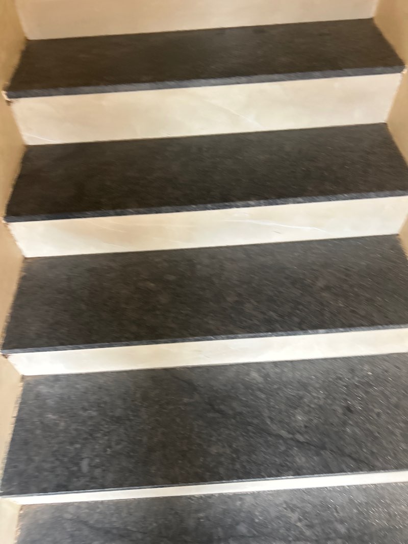 walking near me in Koritepadu Park in winter