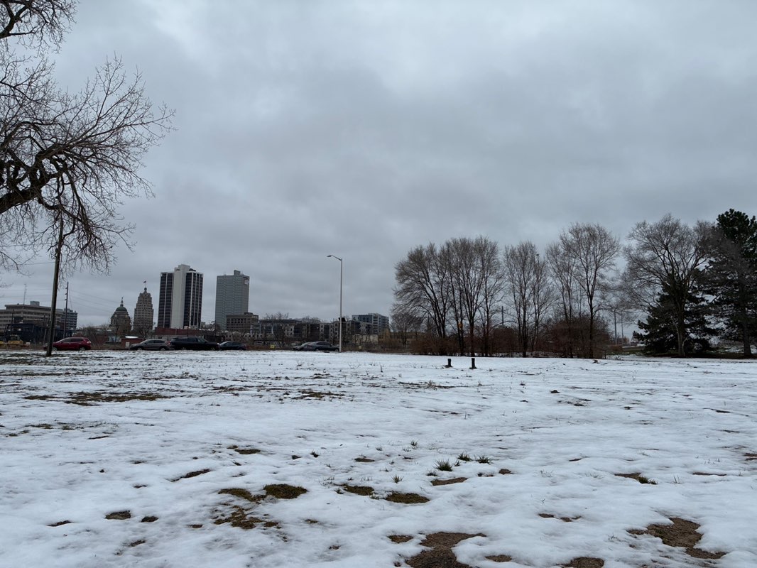 walking near me in Bloomingdale Park in winter