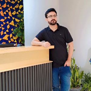 Dk MALIK profile
