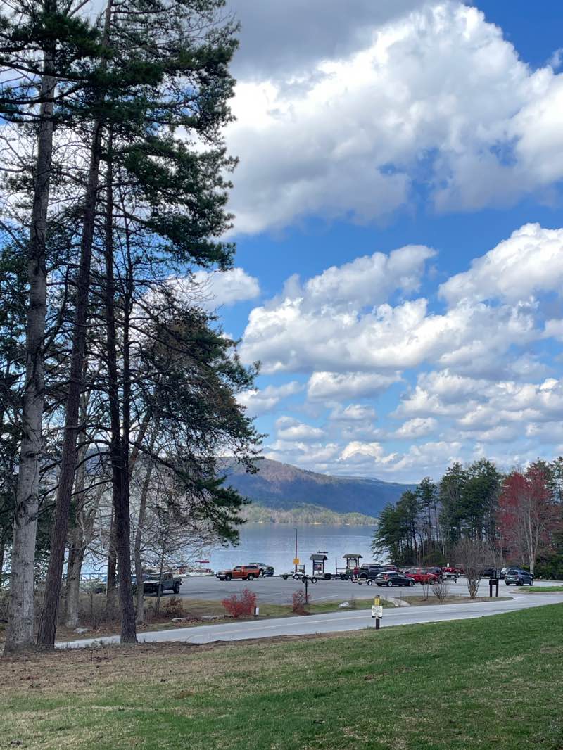 walking near me in Devils Fork State Park in spring