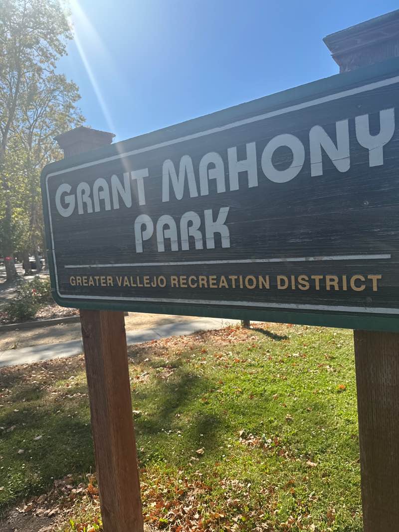 walking near me in Grant Mahoney Park in summer