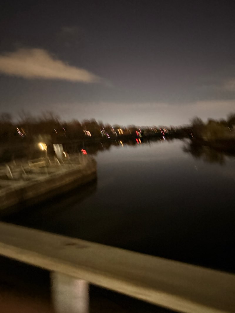walking near me in Riverside County Park in autumn