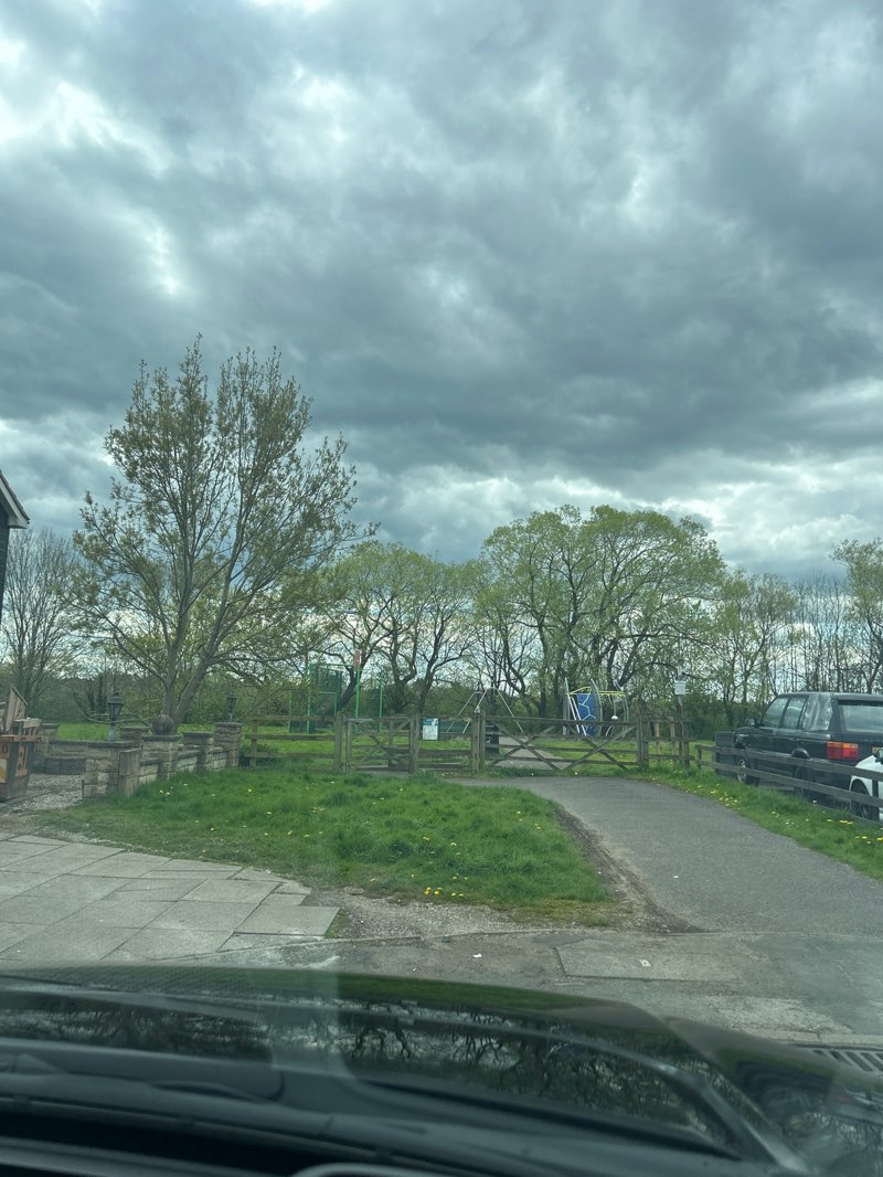 walking near me in Peregrine Park in spring