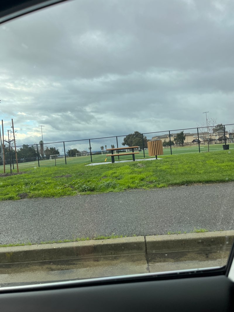 walking near me in Newark Sportsfield Park in winter