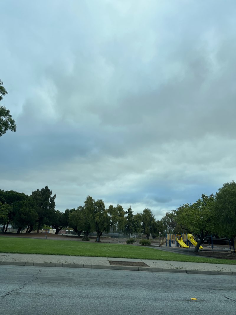 walking near me in Mirabeau Park in summer