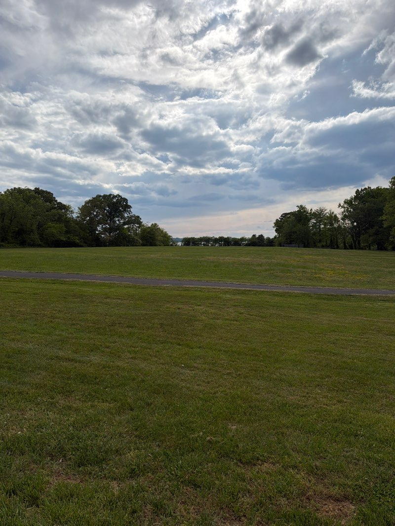 walking near me in Jefferson Patterson Park and Museum in spring