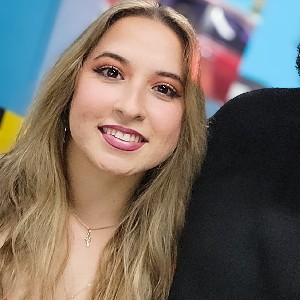 Ellie profile
