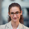Holly DeWolf profile