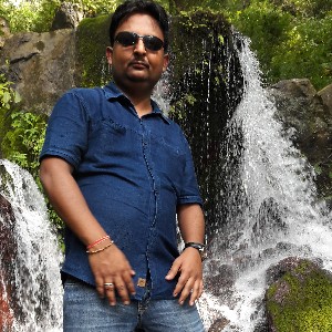 vikas gupta profile