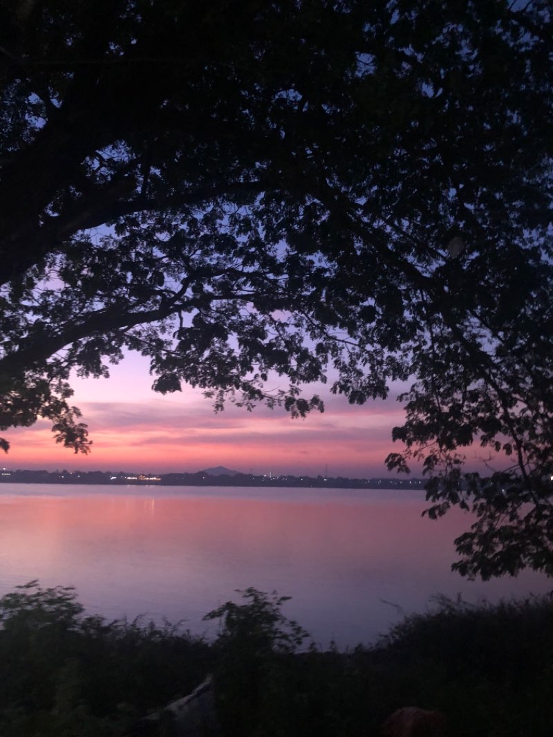 walking near me in Nouhak Phoumsavan Memorial in autumn