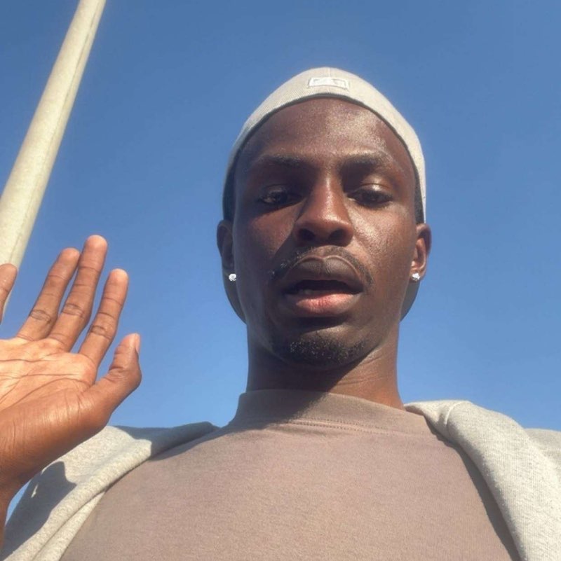 Oreoluwa☮️ profile