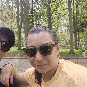 Esther Berges vivo profile