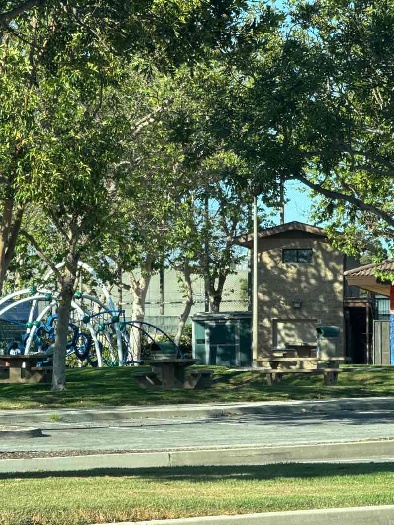 walking near me in Marine Avenue Park in spring