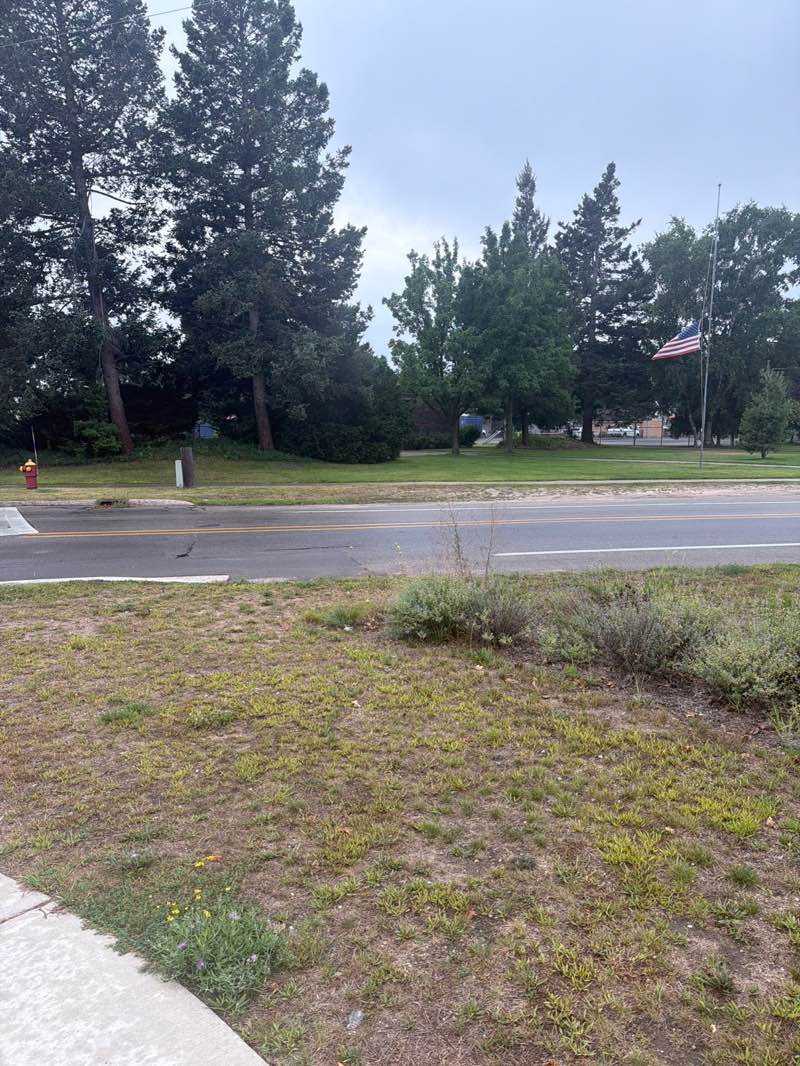 walking near me in Slabtown Corner in summer
