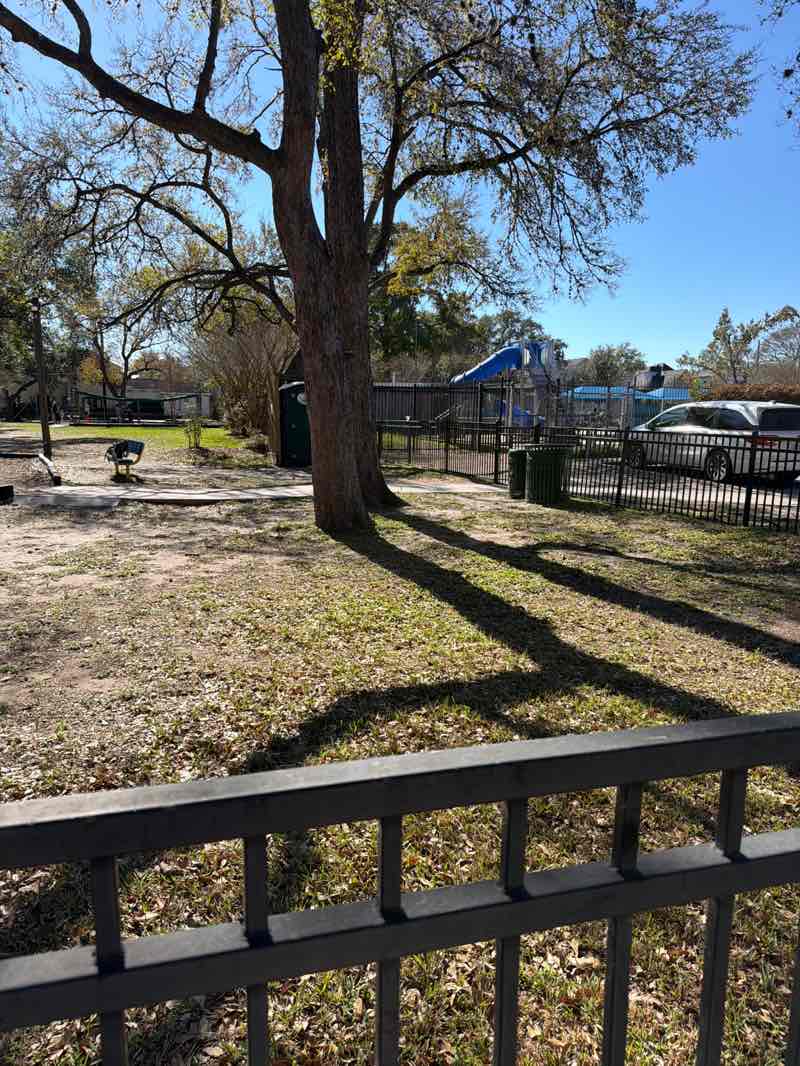 walking near me in Evergreen Park in winter