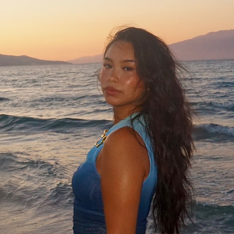 christina profile