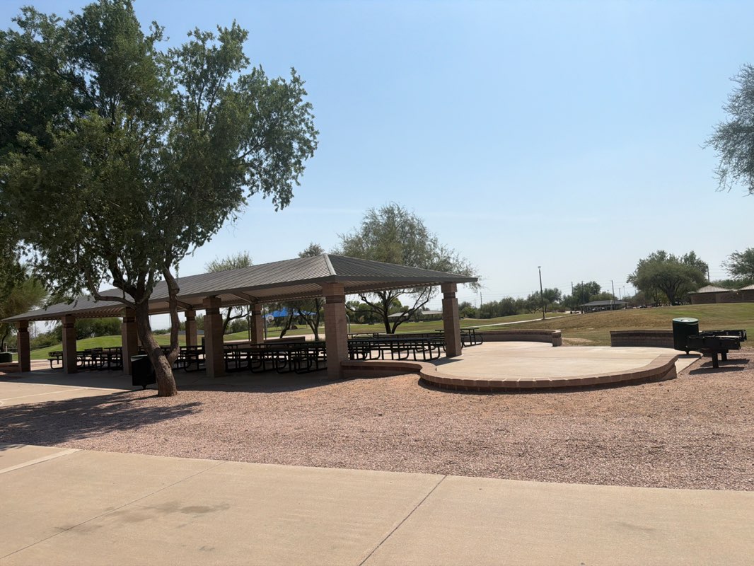 walking near me in Red Mountain Park in summer