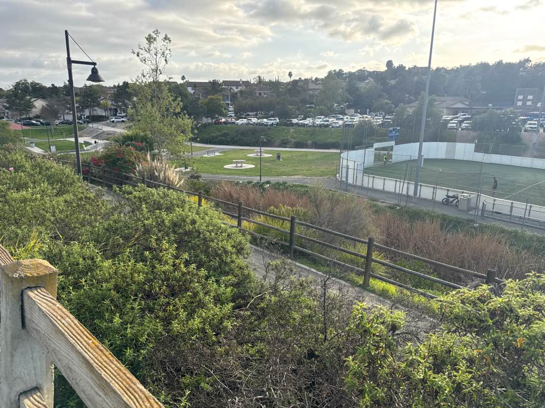 walking near me in Salt Creek in spring