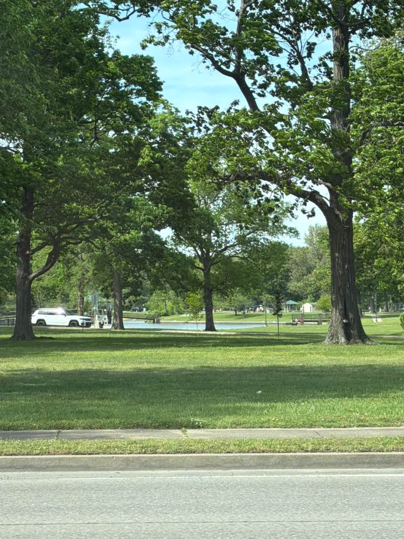 walking near me in Bob Noble Park in spring