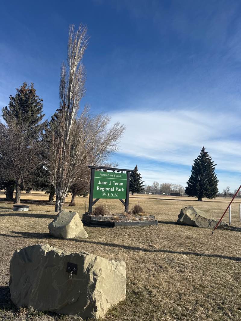 walking near me in Juan Teran Regional Park in spring