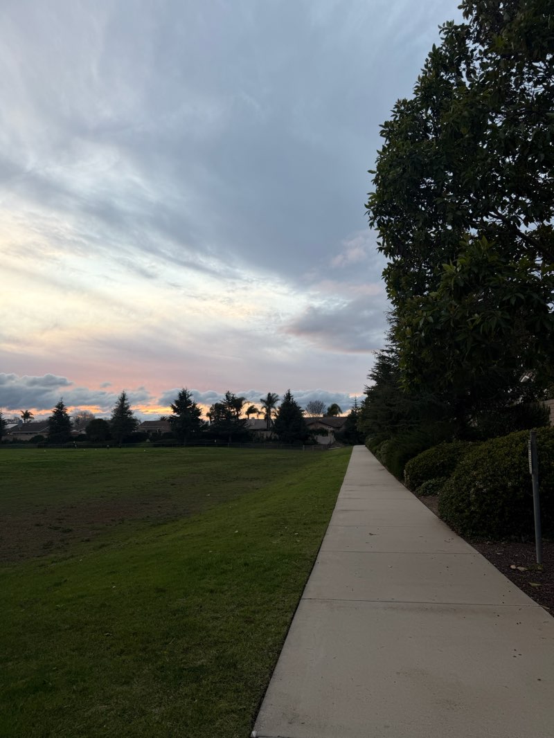 walking near me in Sierra Vista Park in winter