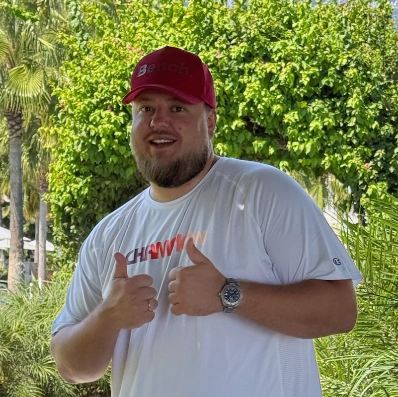 Максим profile