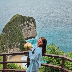 Simona Vessere profile