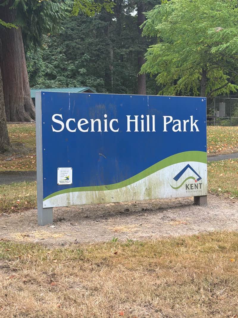 walking near me in Scenic Hill Park in summer