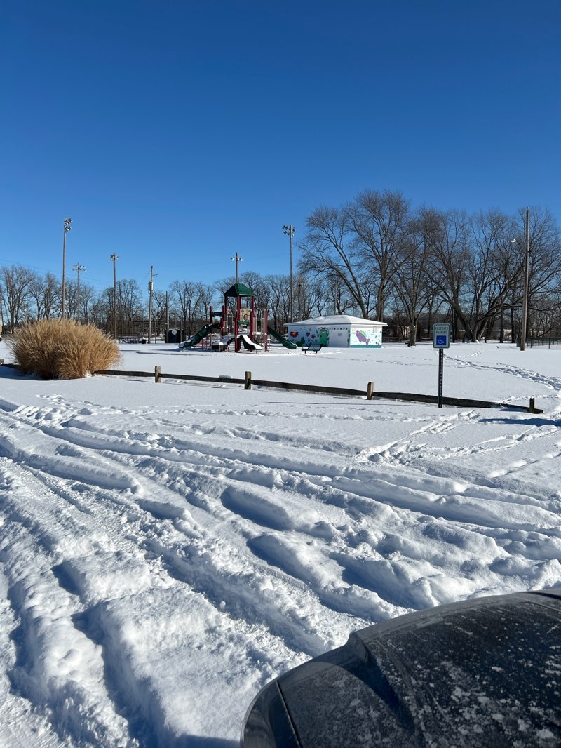 walking near me in Gilson Park in winter