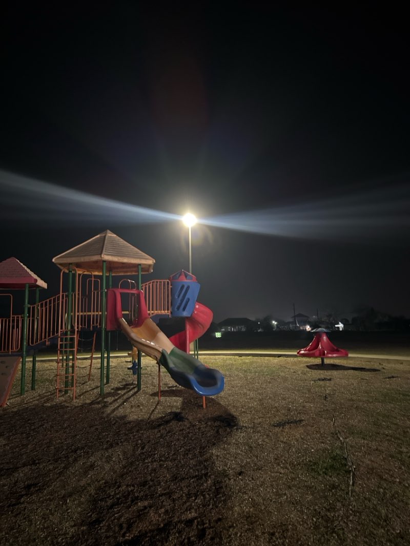 walking near me in El Ranchito Community Park in winter