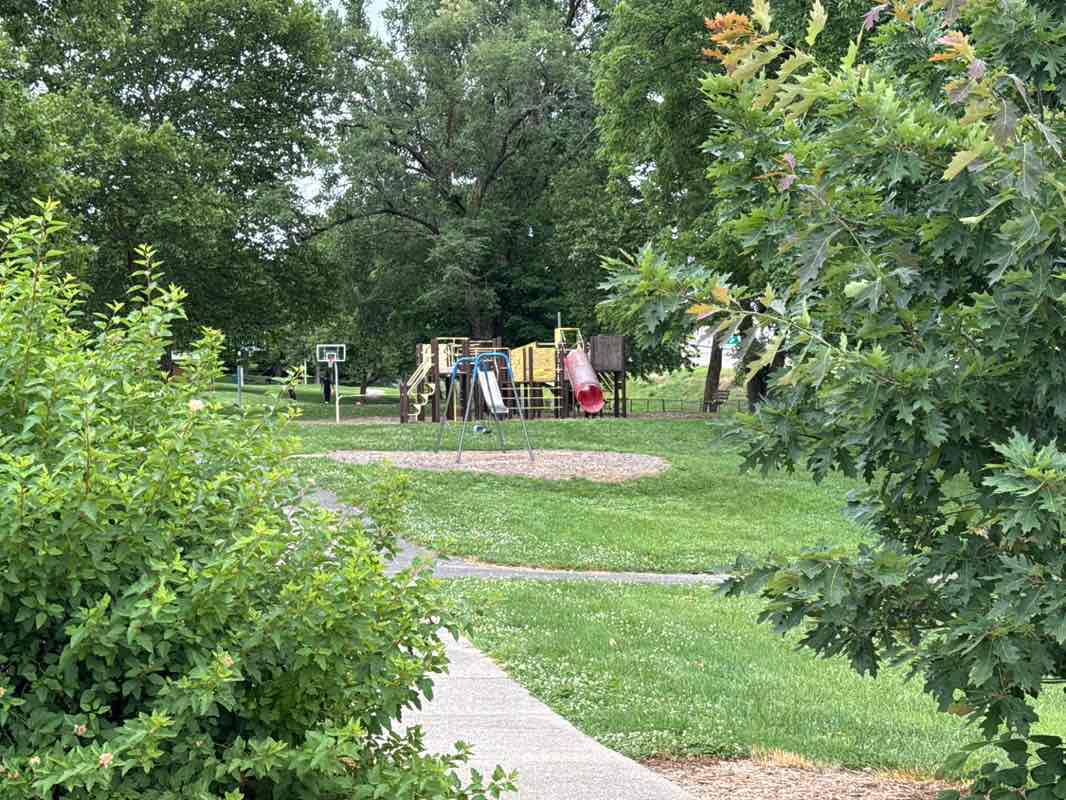 walking near me in East Miller Park in summer