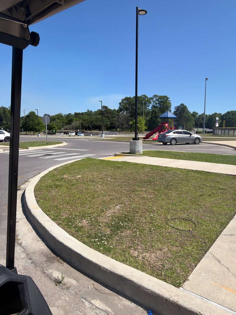 walking near me in Jaycee Park in spring