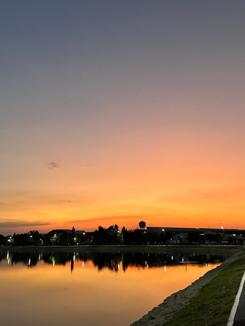 walking near me in Prapa Nakhon in winter